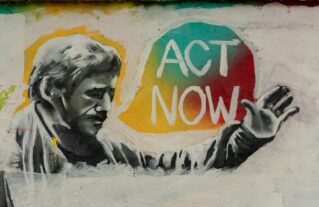 How to Express Urgency in an Email (With Examples & Templates)